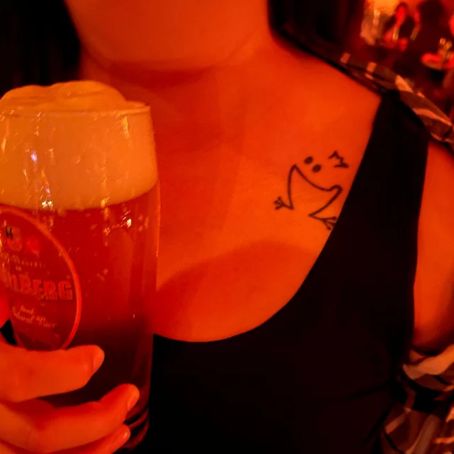 Fan Tattoo ❤️ #reallove #tattoo #schillerkiez #froschkönig #rollbergbrauerei #love #art